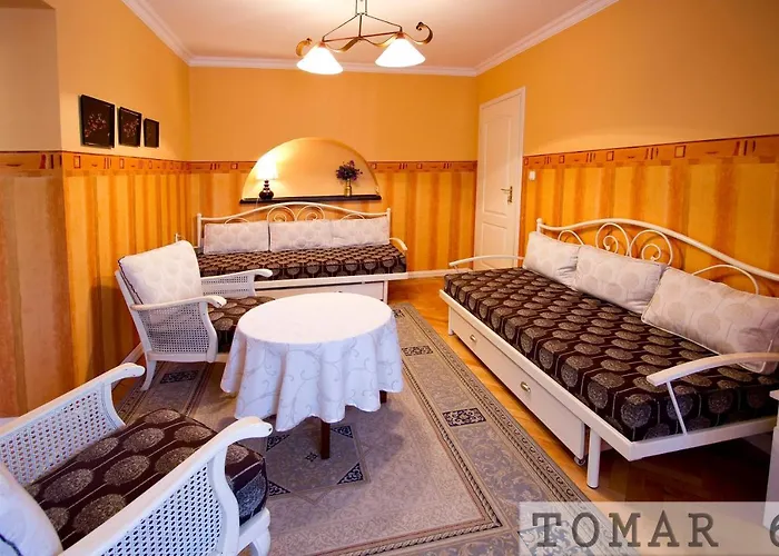 Tomar 民宿 莱鲍